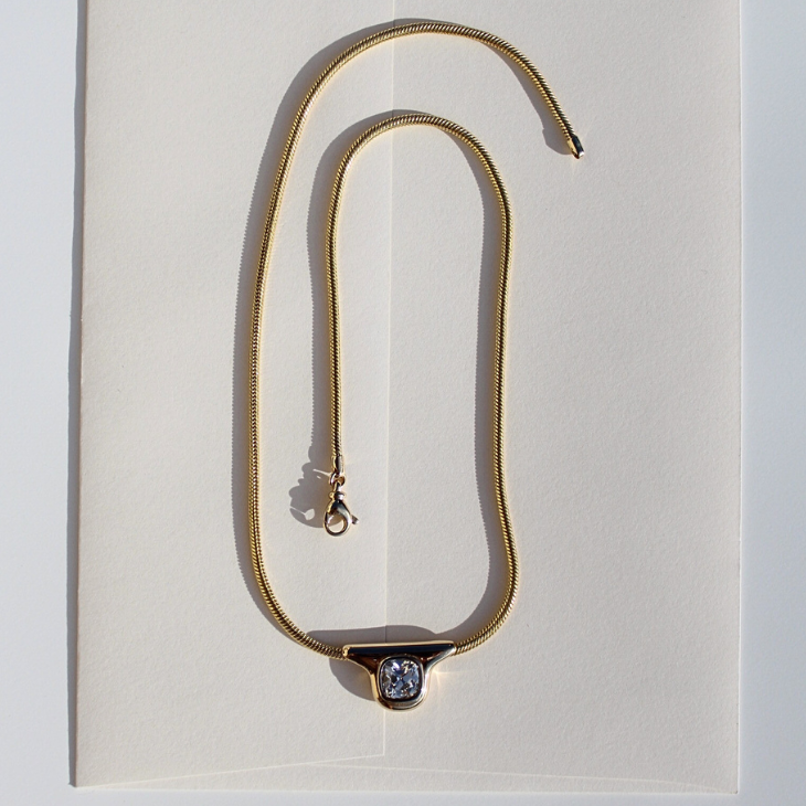 The Astrid Pendant
